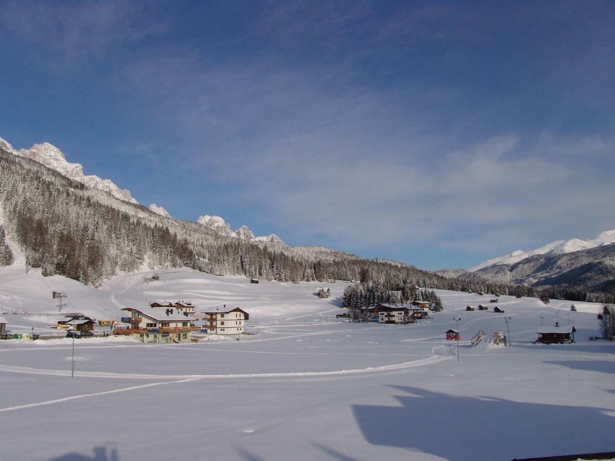 Balcone Sulle Dolomiti Appartement Comèlico Superiore Buitenkant foto